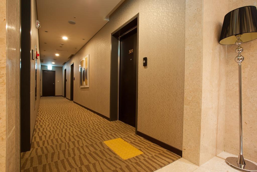 Hotel Pharos 3*